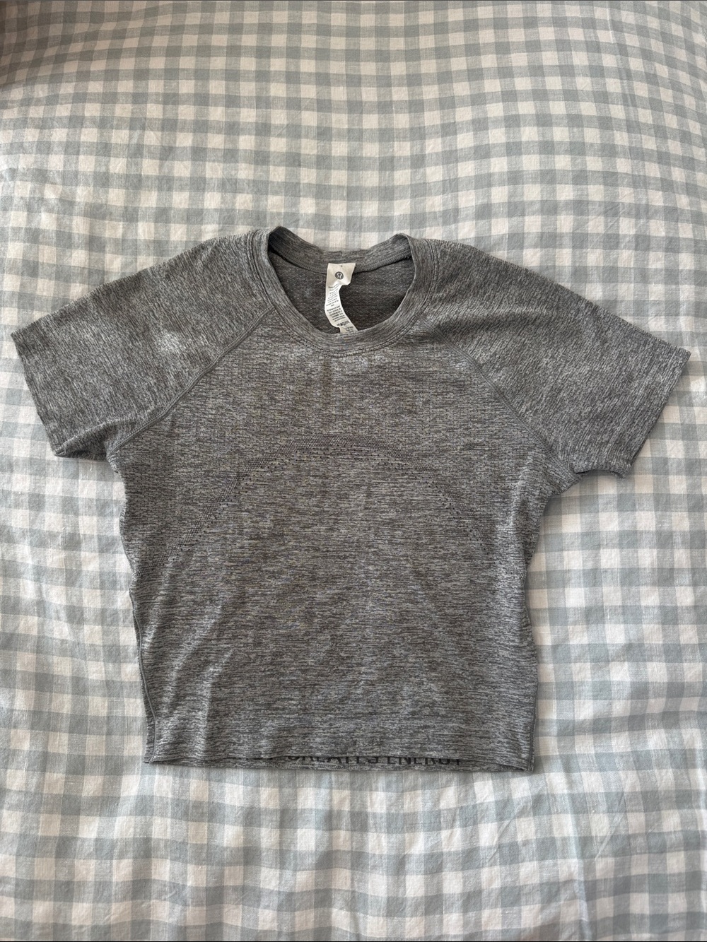 lululemon Swiftly Tech Cropped Short-Sleeve
Shirt 2.0 | Size 4, Gray